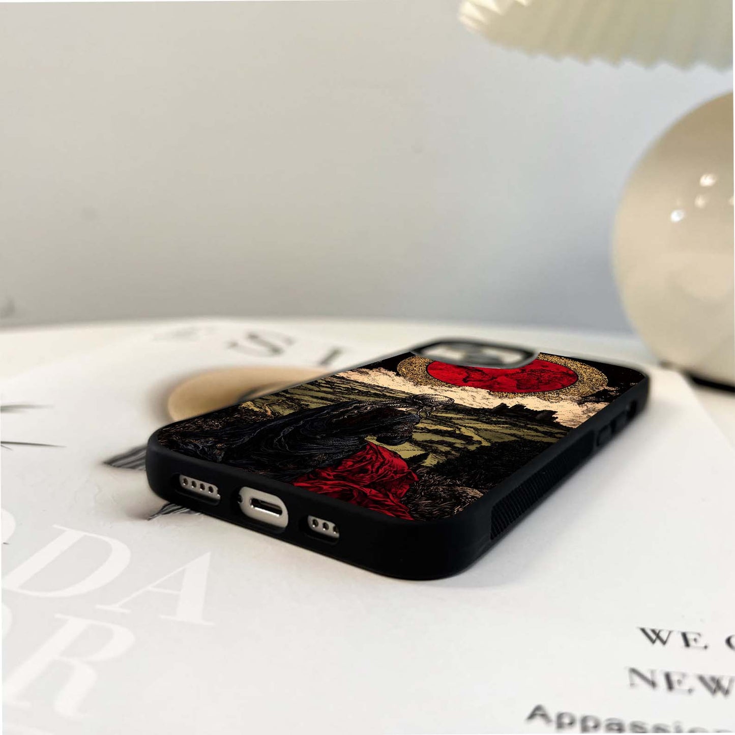 Scarlet World Gaze Glass Case