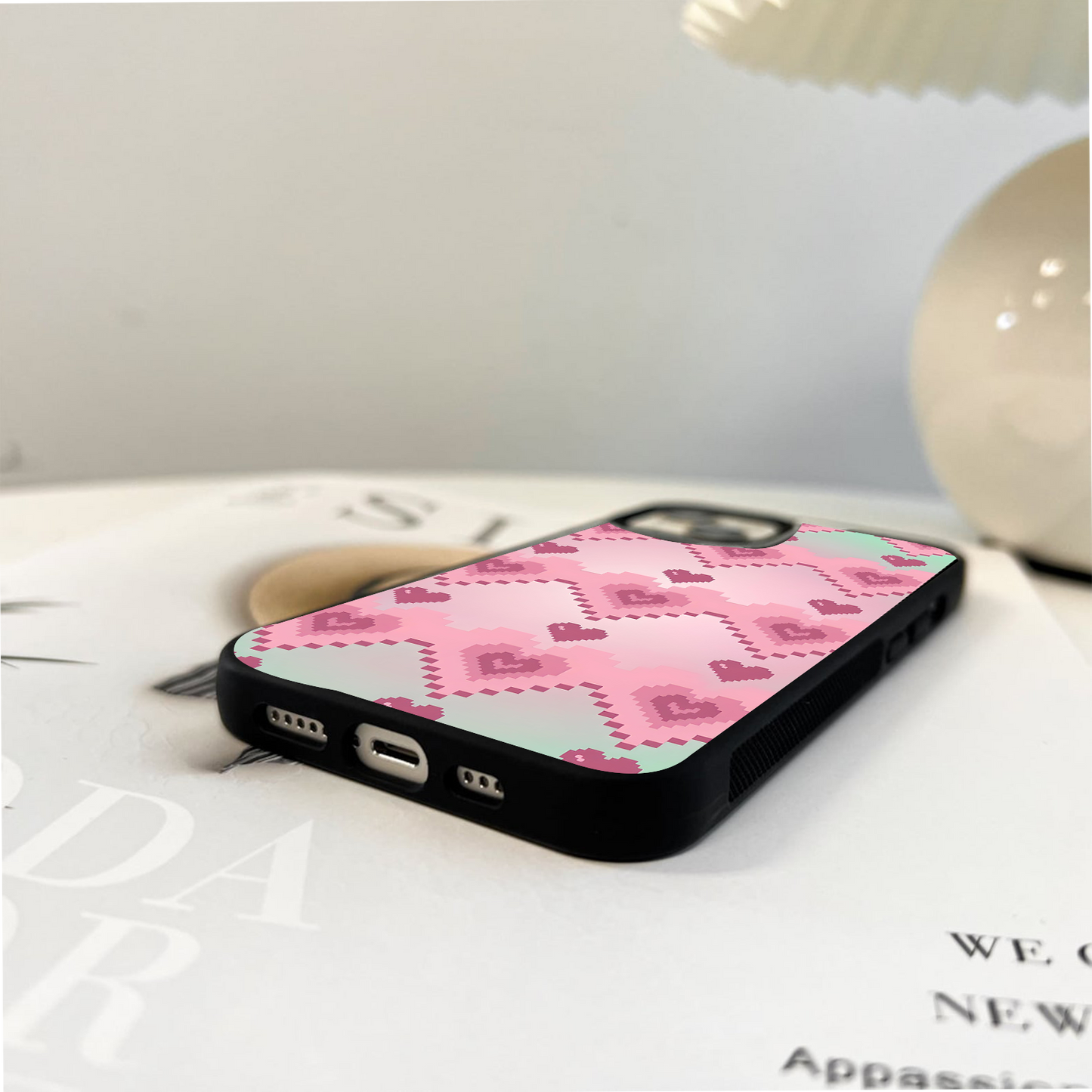 Game Heart Glow Glass Case