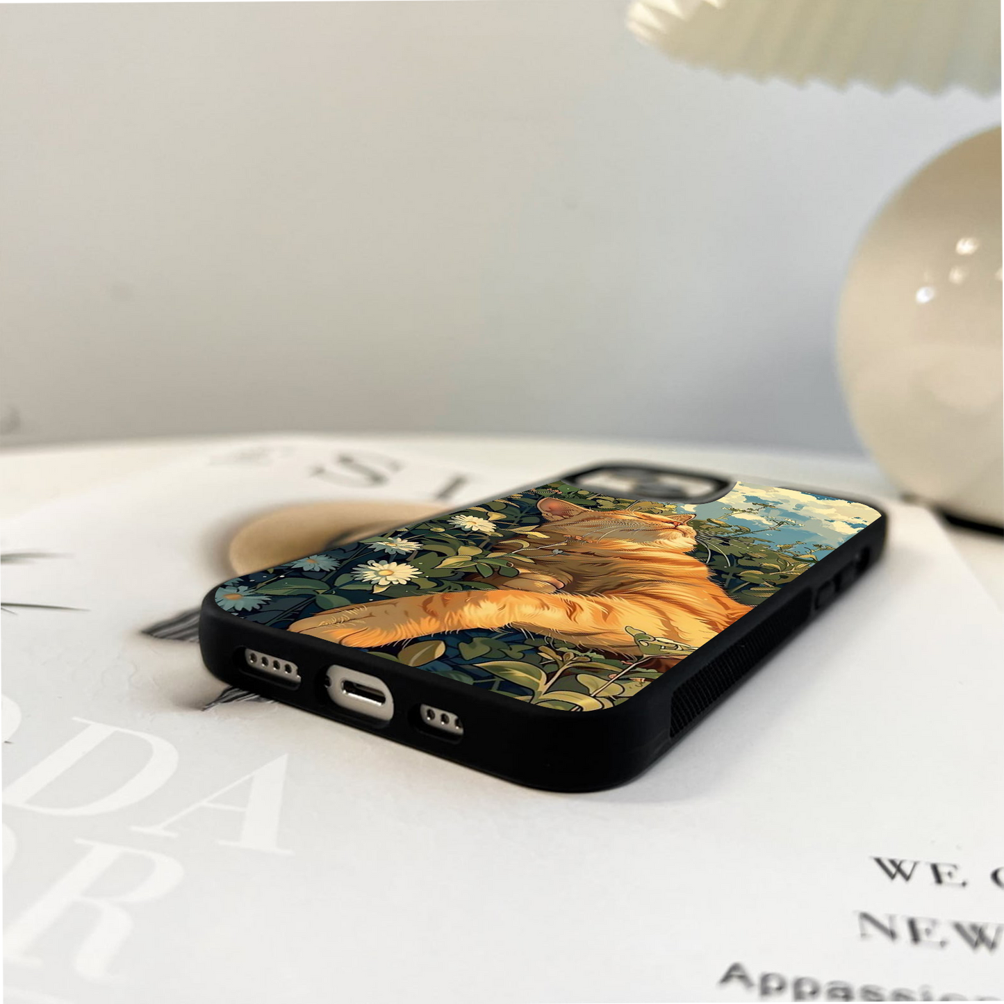 Dreamy Meadow Cat Glass Case