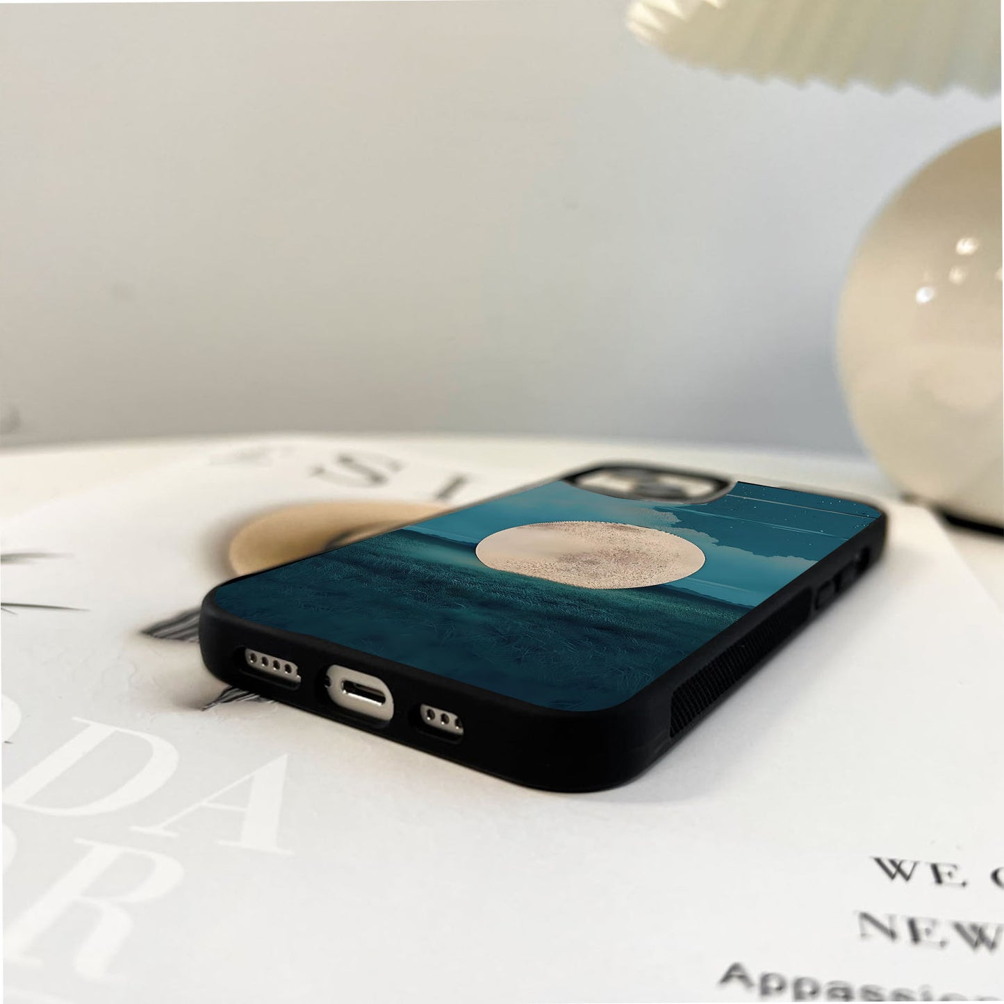 Moonlight Meadow Glow Glass Case