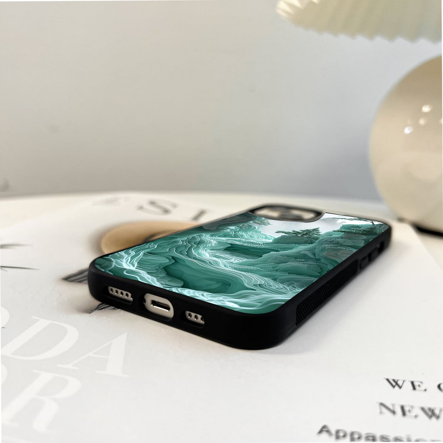 Whisper Leaf Pass Glass Case