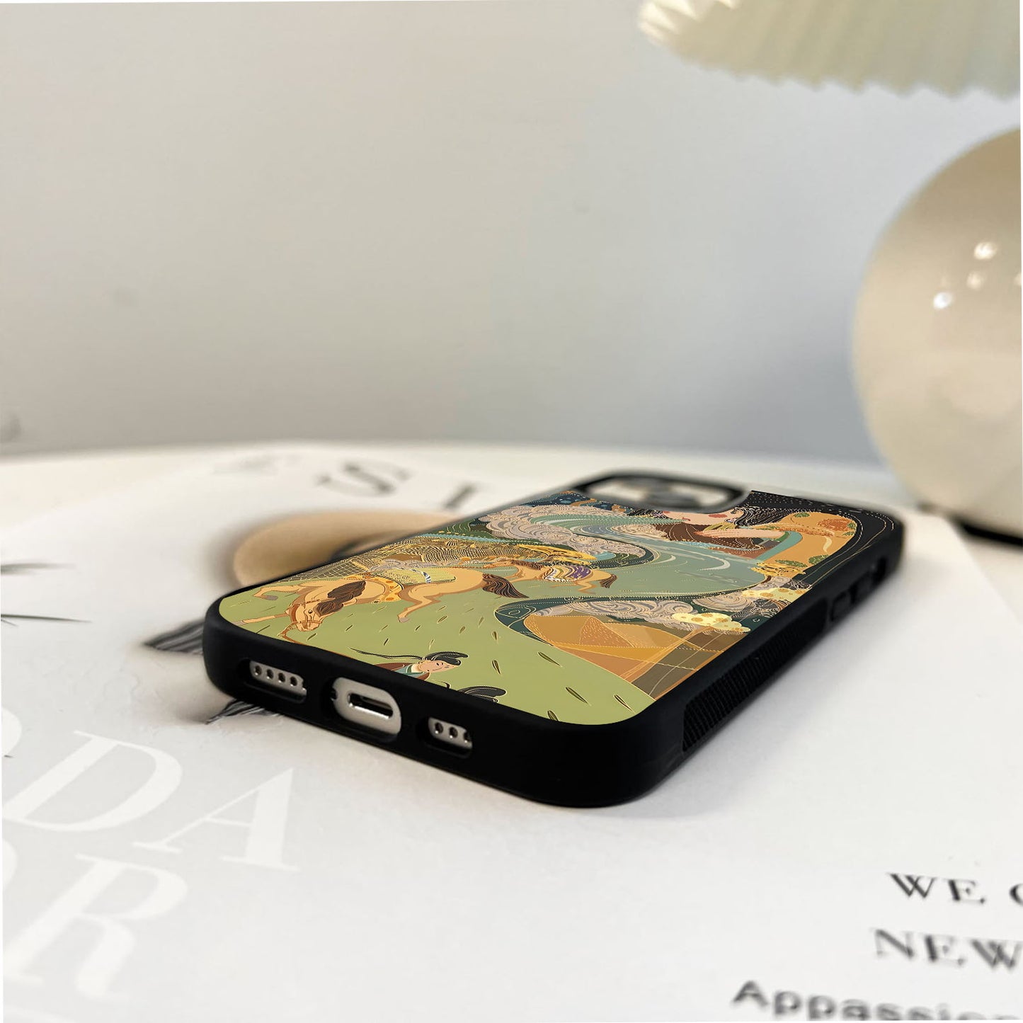 Intricet Skeleton Glass Case