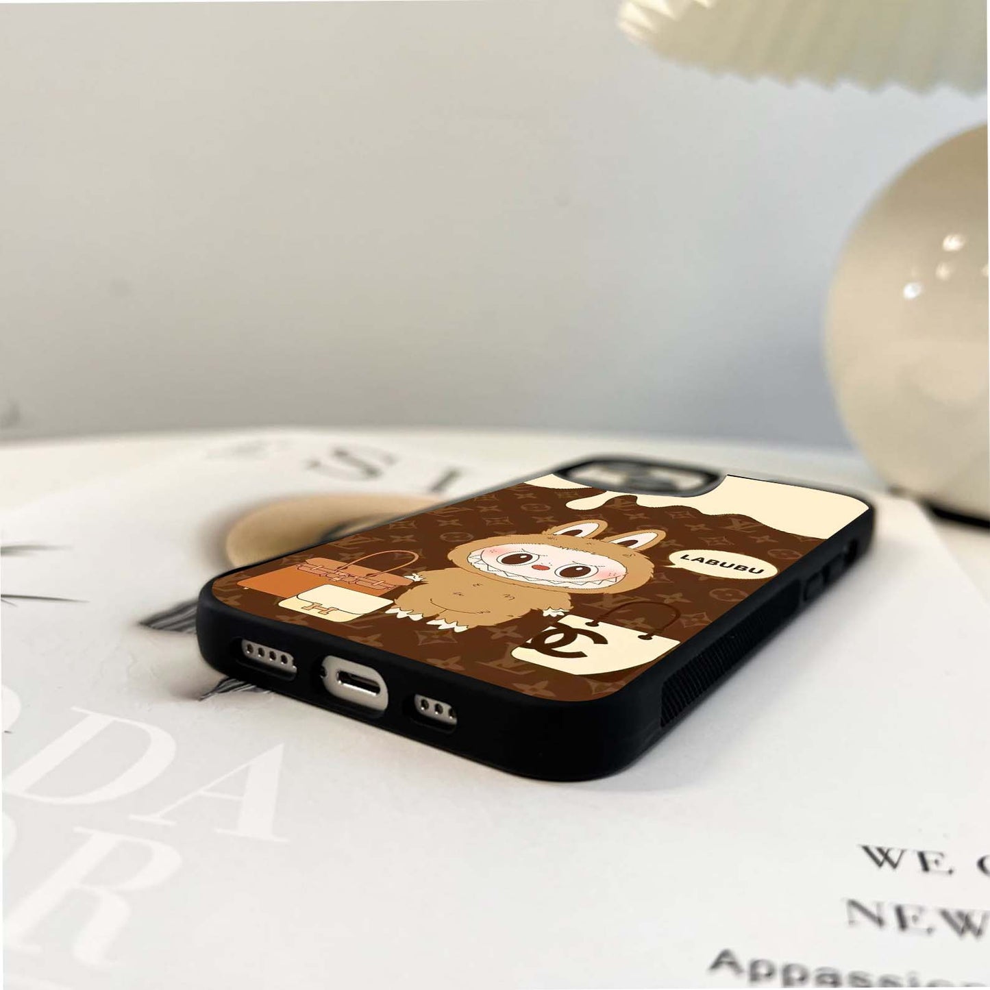 Shopping Labubu Glass Case