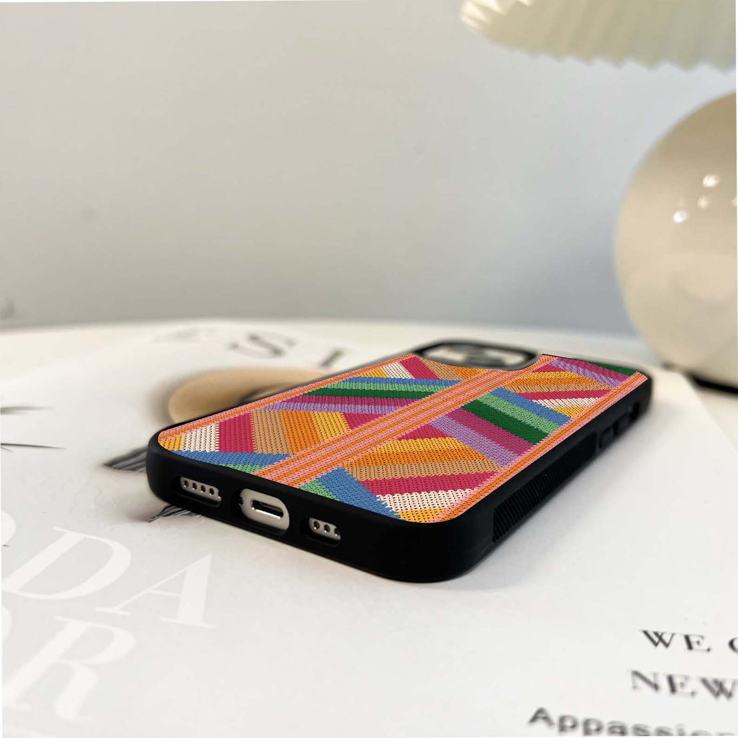 Threaded Daydream Glass Case