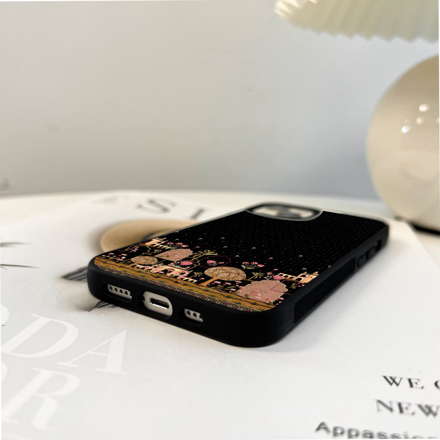 Midnight Palace Bloom Glass Case