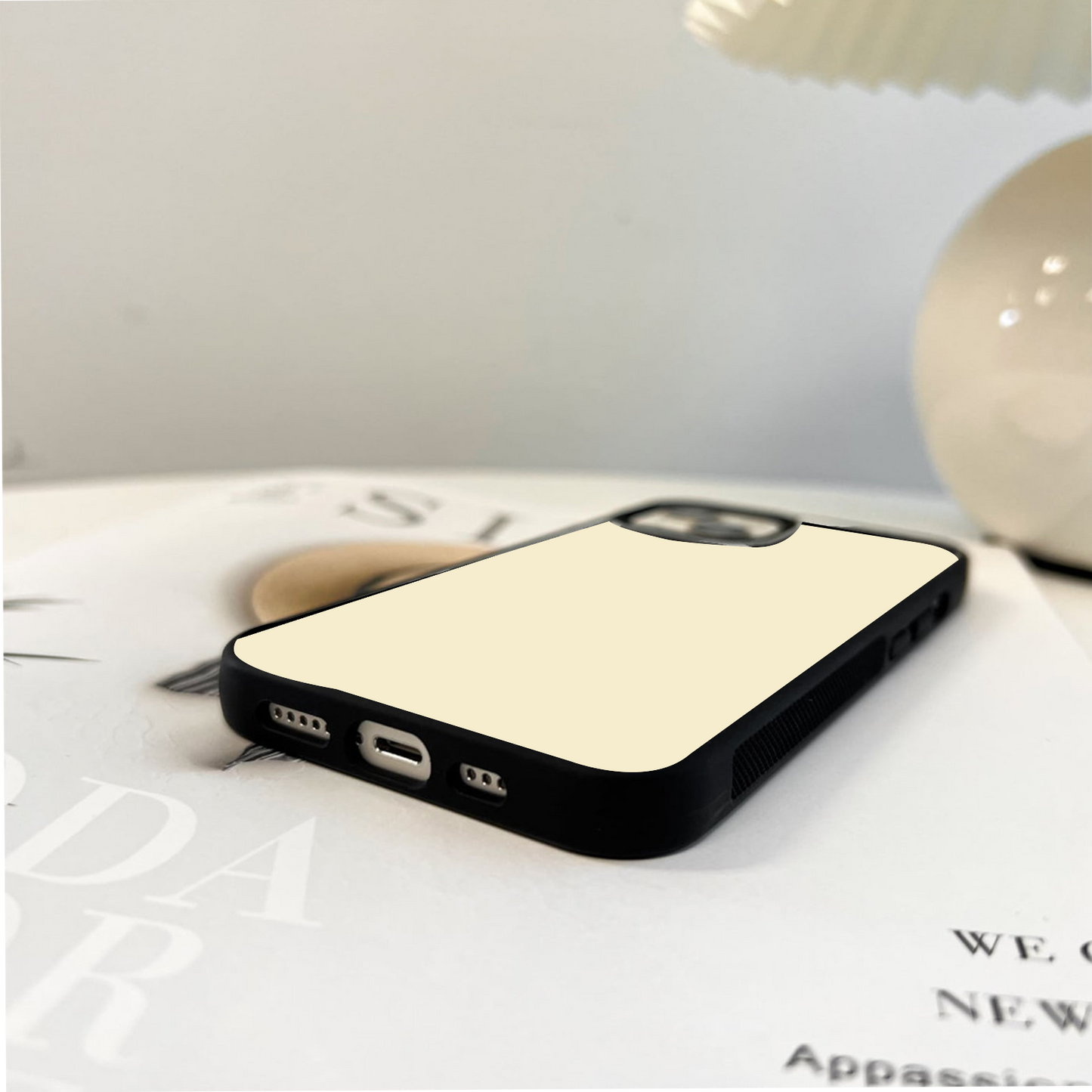 Pantone Lemon Icing Glass Case