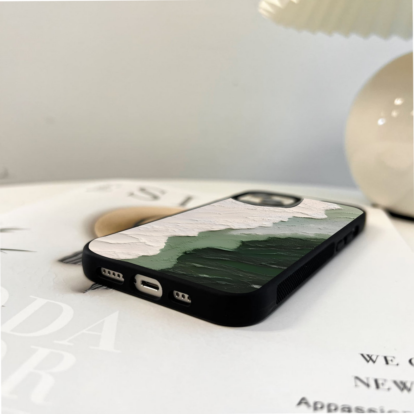 Ivory Divide Glass Case