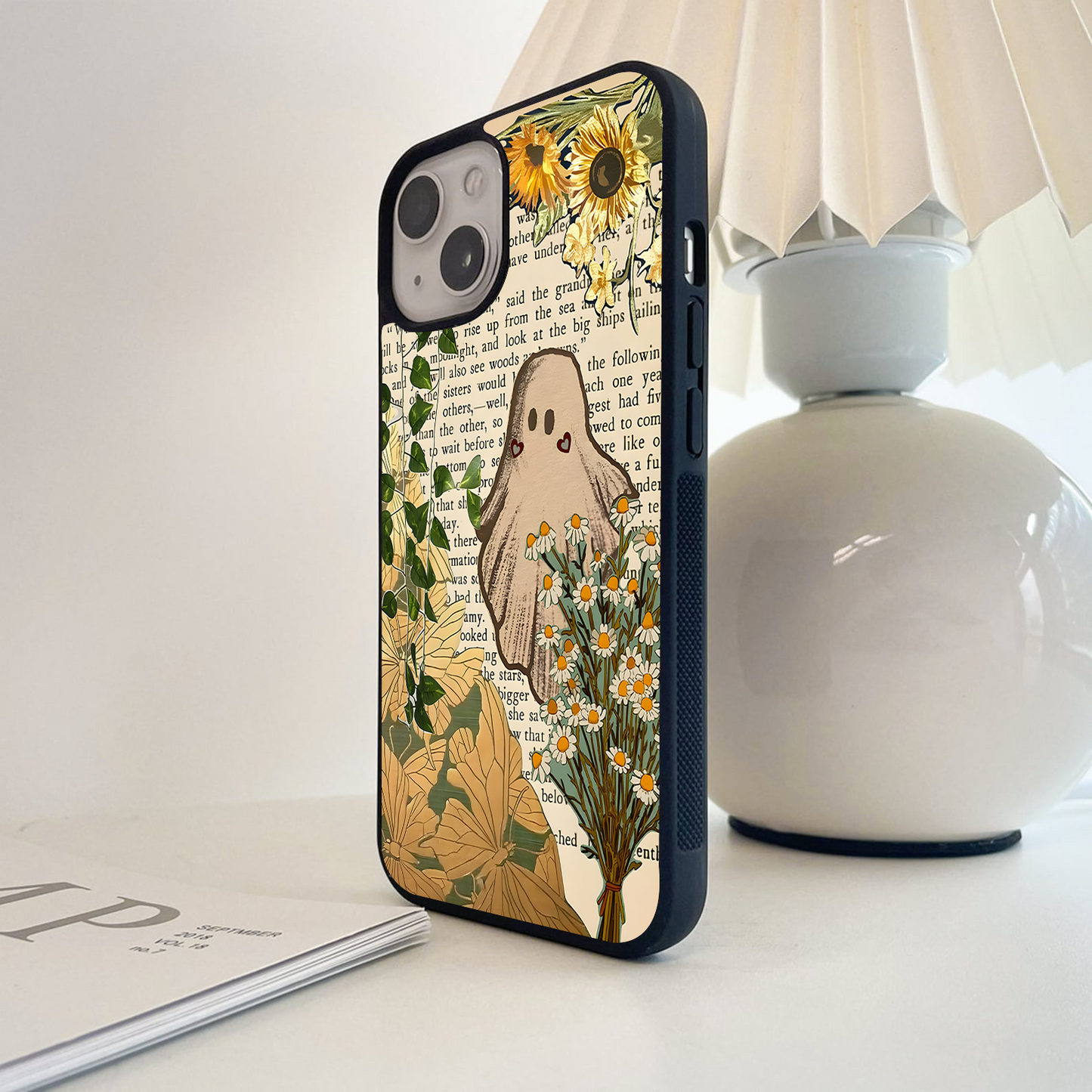 Cute Ghost Garden Glass Case
