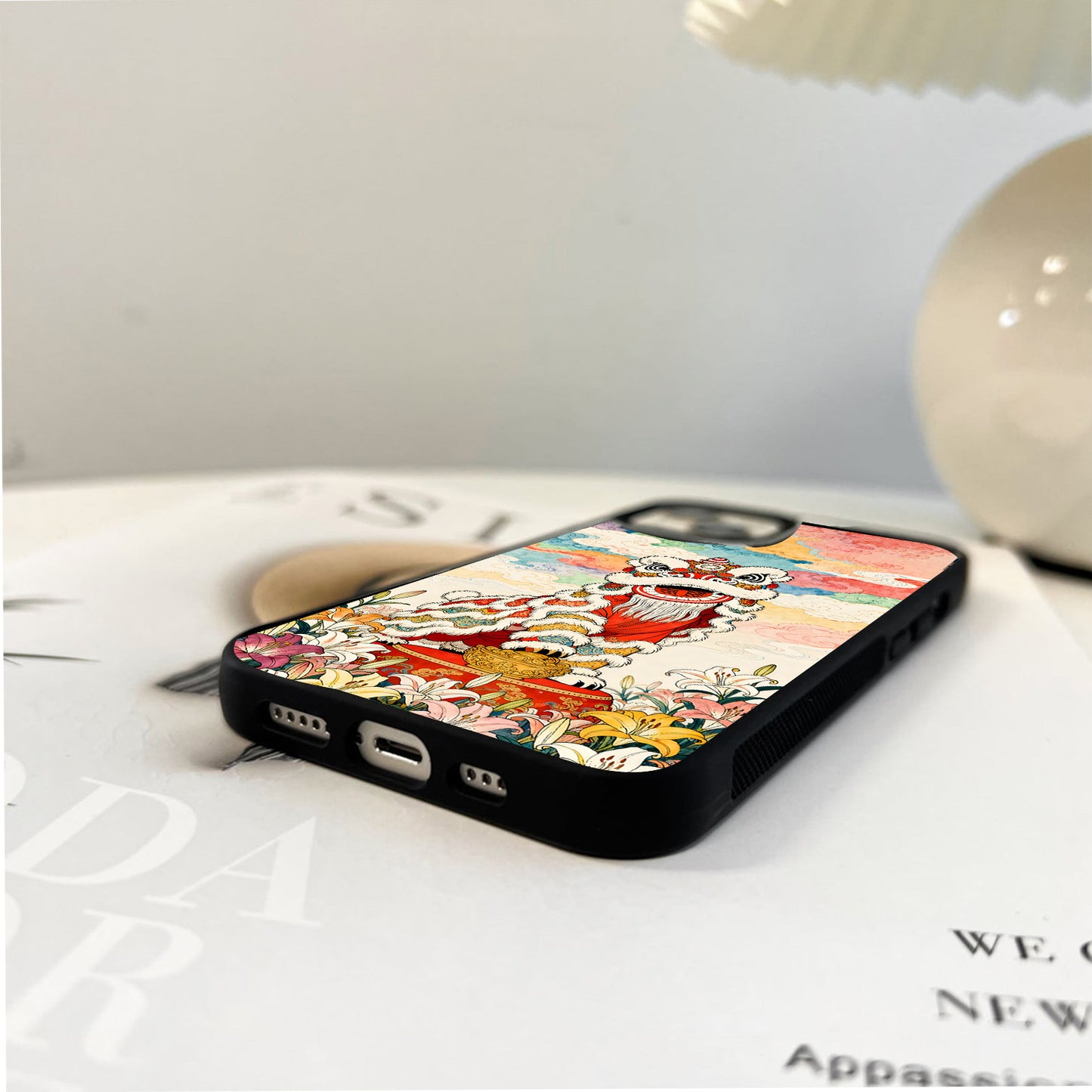 Fortune Lion Dance Glass Case