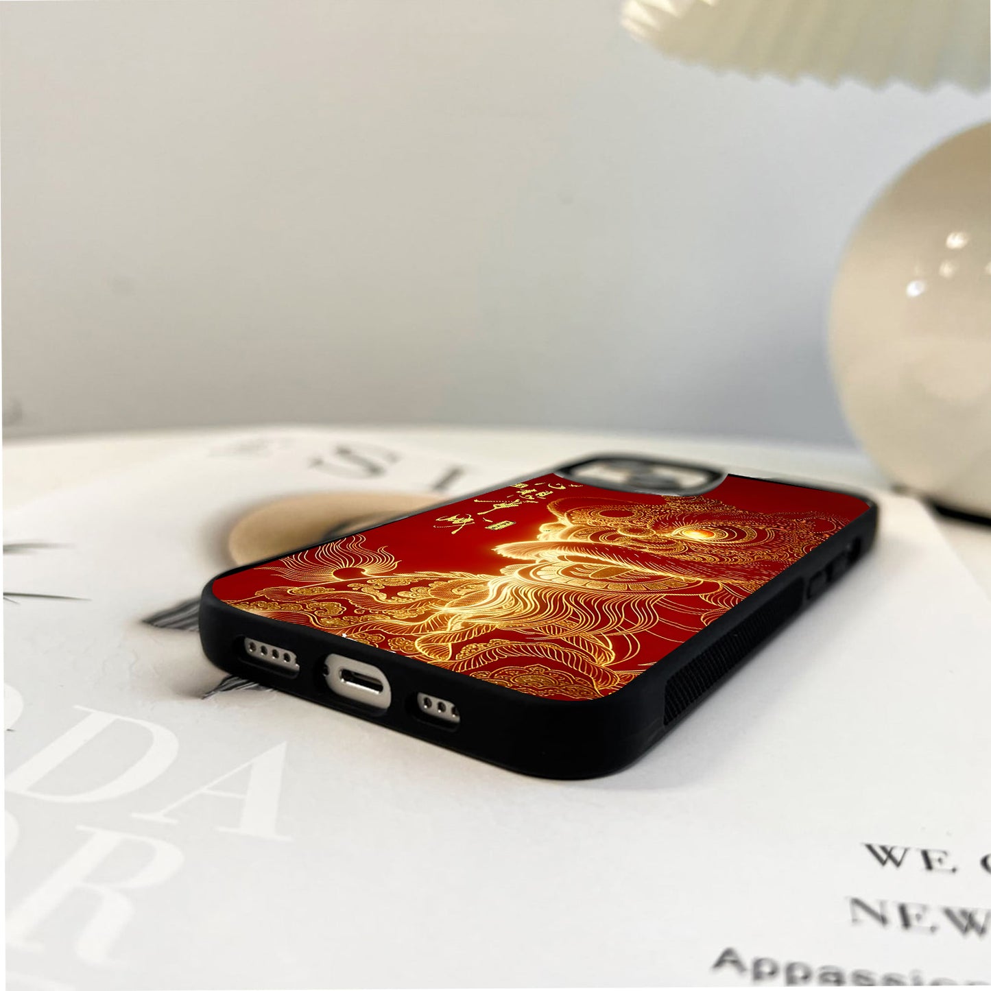 Golden Lion Spirit Glass Case