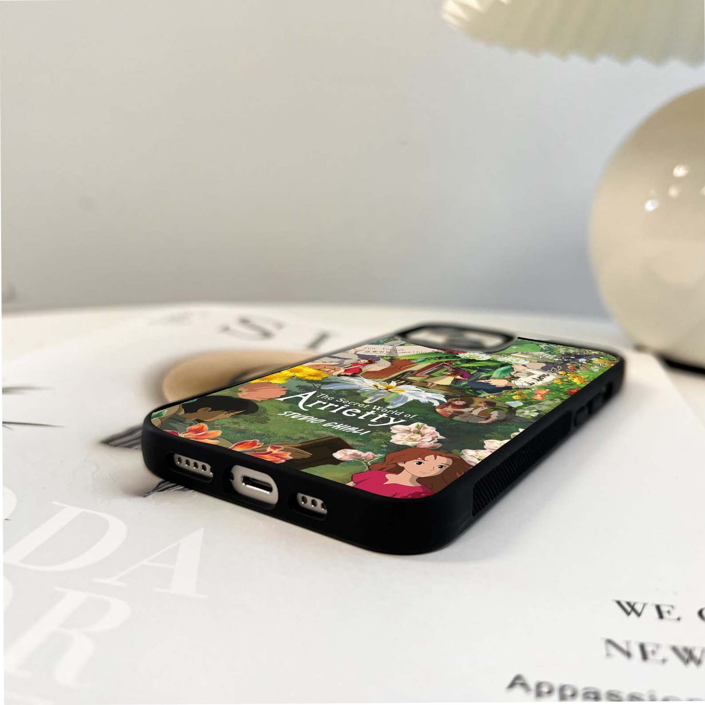 Secret Arrietty Garden Glass Case