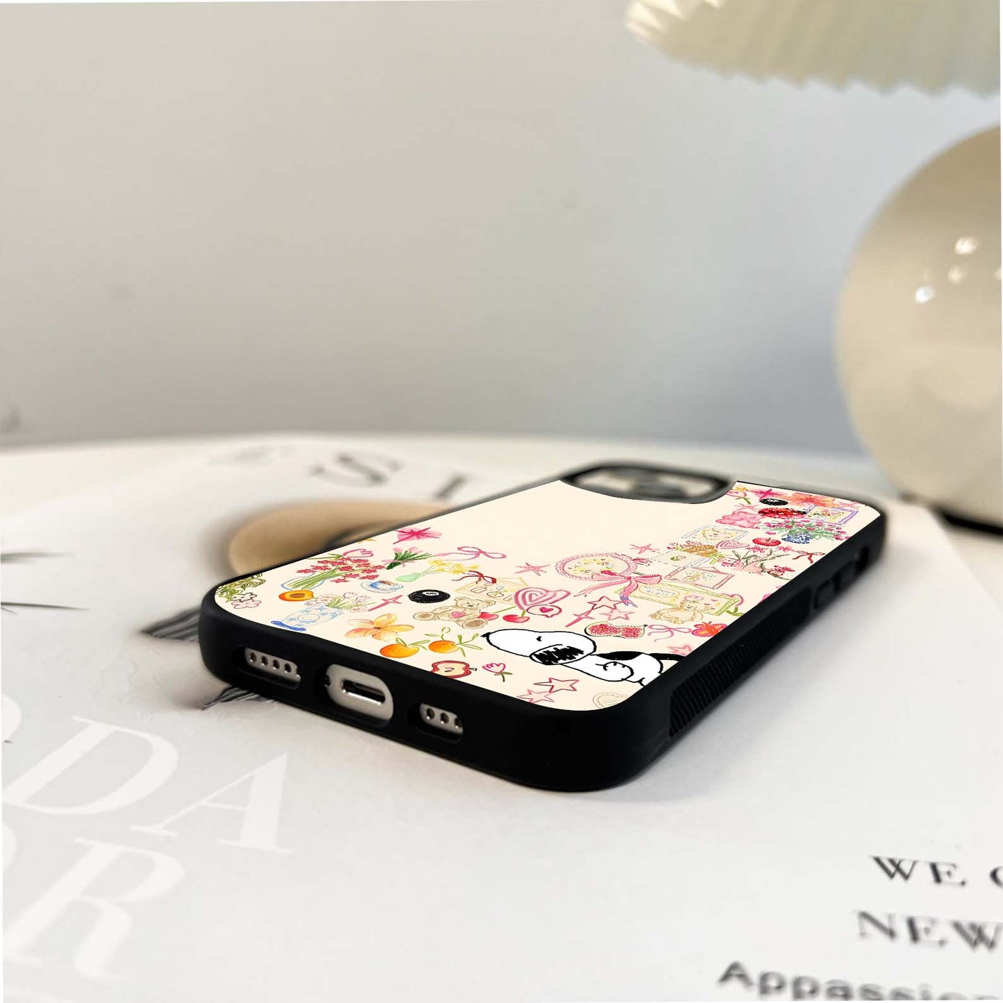 Aesthetic Object & Snoopy Glass Case