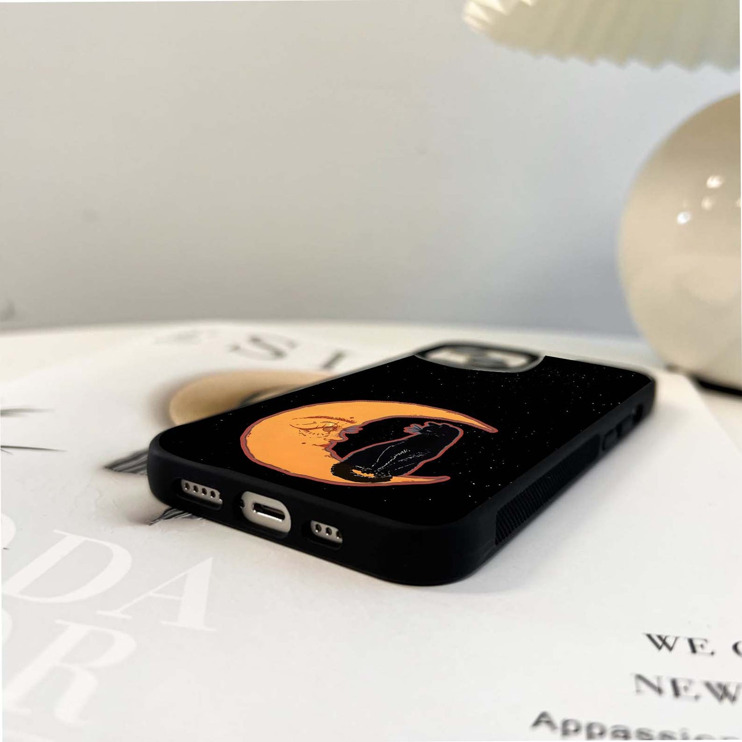 Moonlit Cat Gaze Glass Case