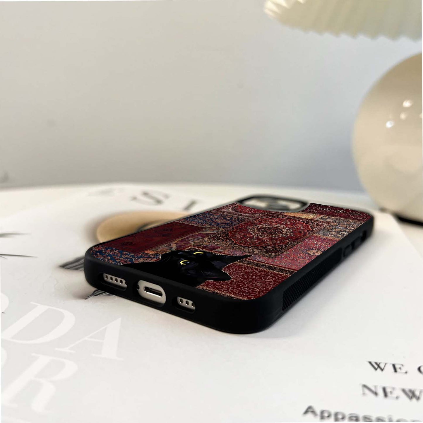 Regal Magic Cat Glass Case