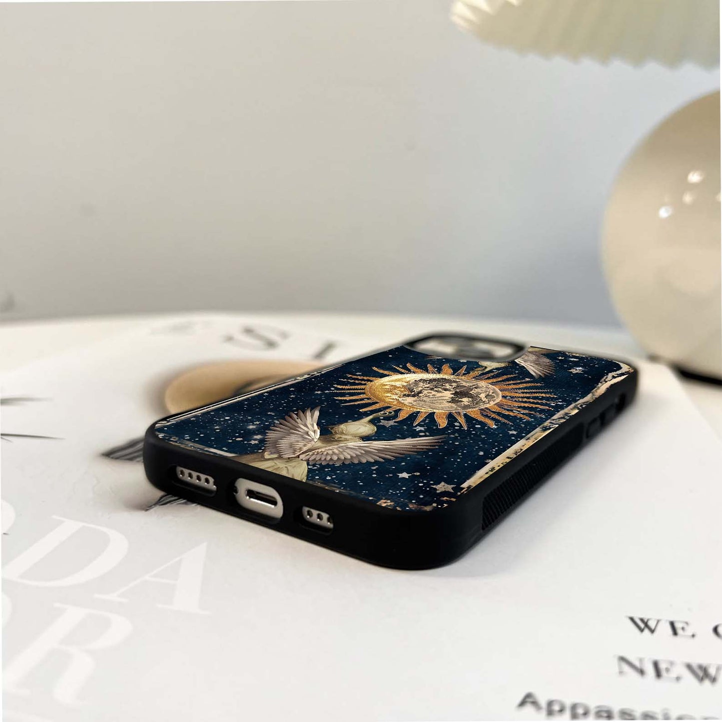 Aesthetic Retro Angel Glass Case