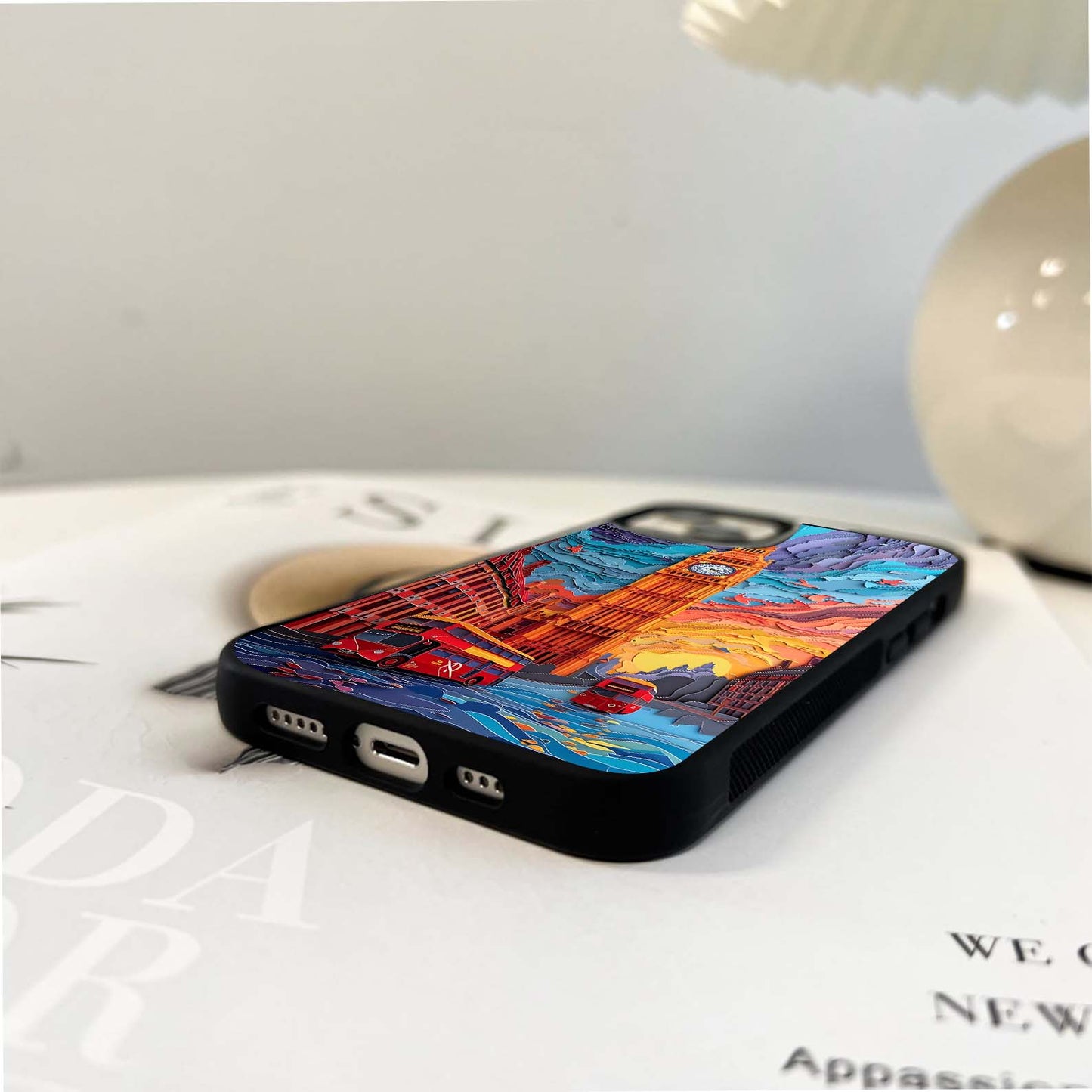 London City Aura Glass Case