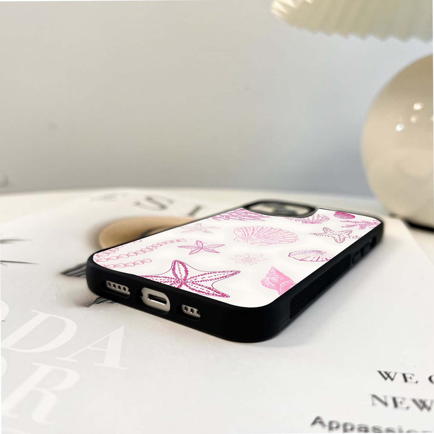 Pink Shell Outline Glass Case