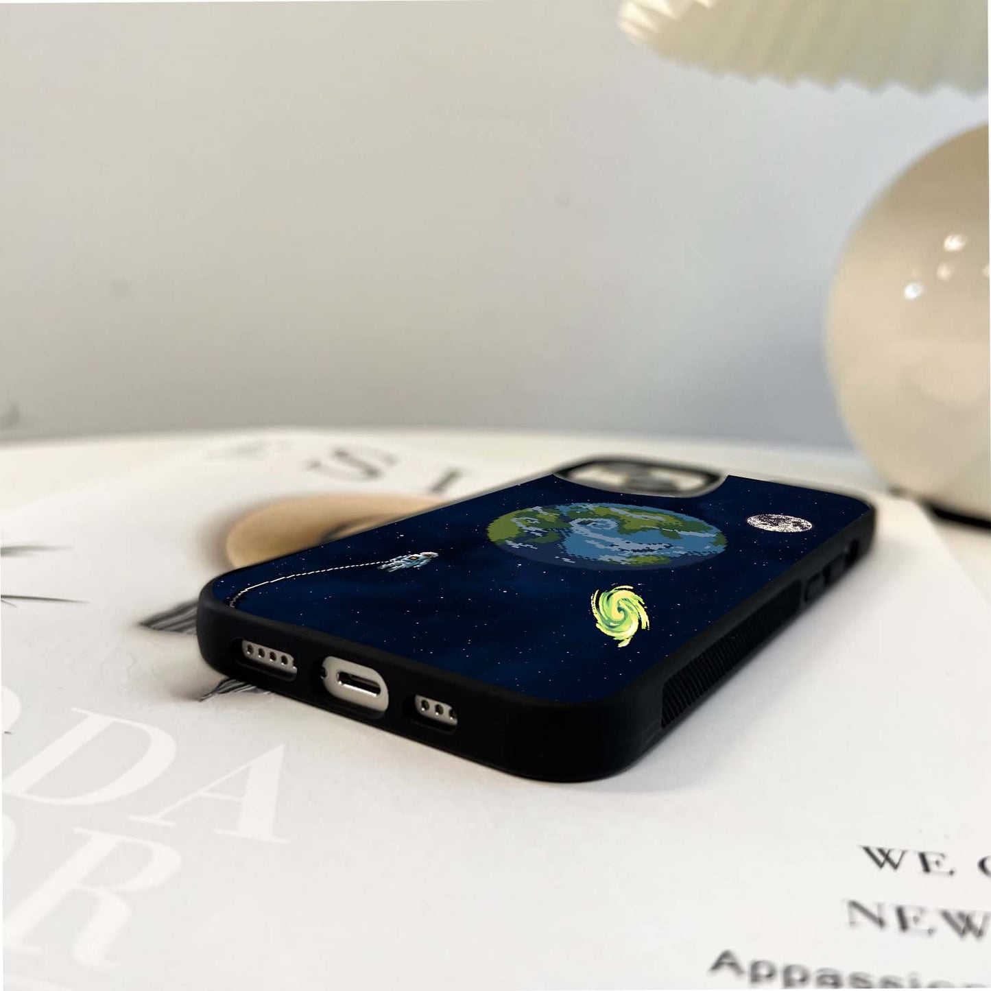 Earth Gaze Glass Case