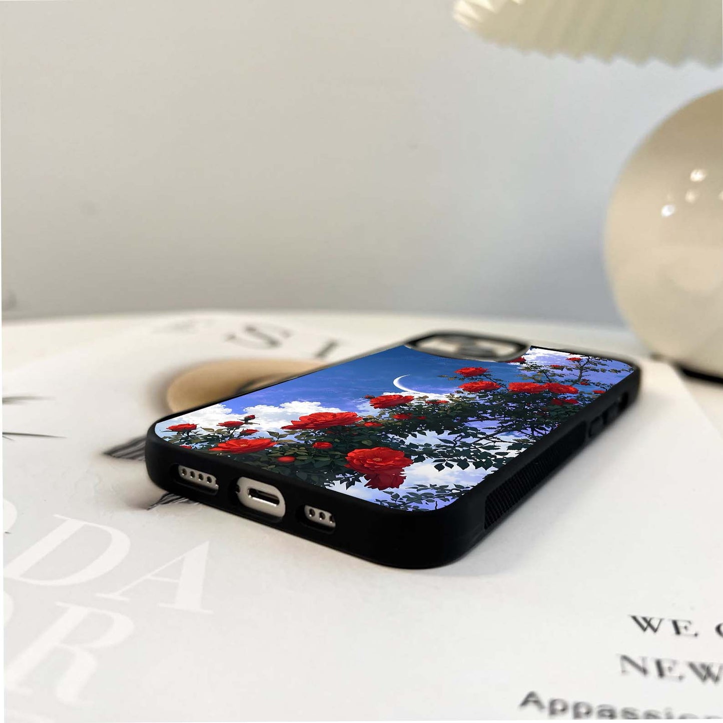 Red Roses Crescent Moon Glass Case