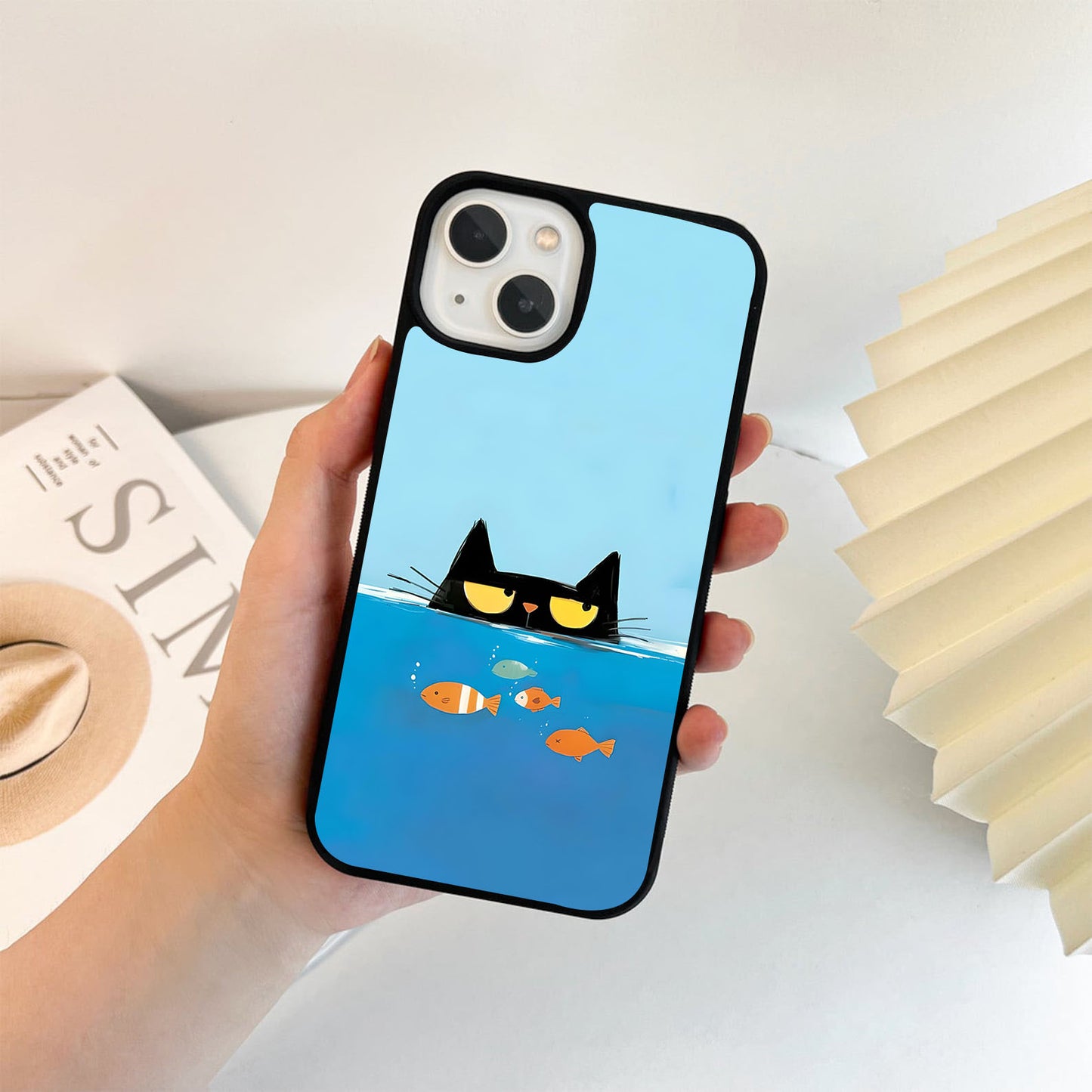 Fishy Stare Game Glass Case