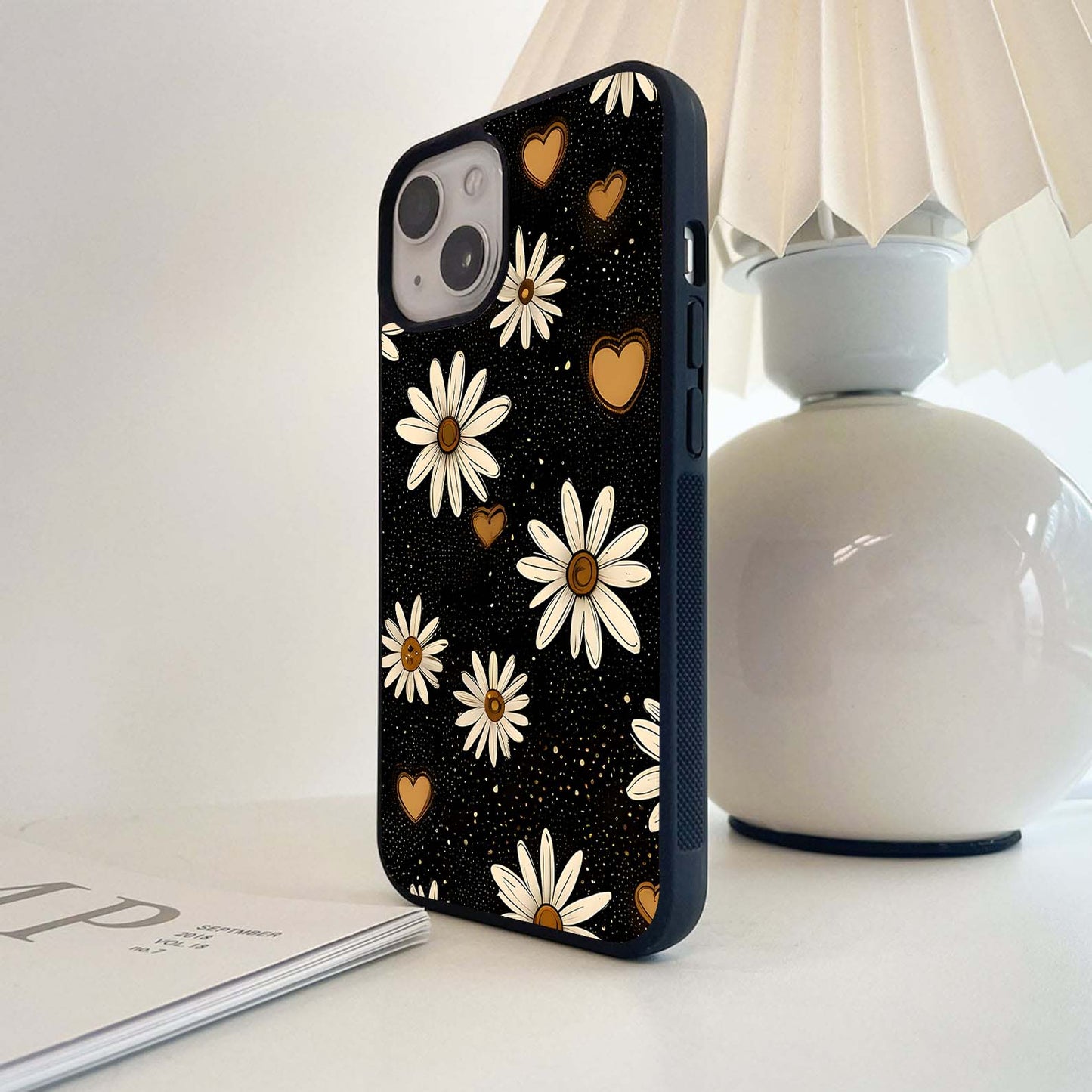 Midnight Daisy Glow Glass Case
