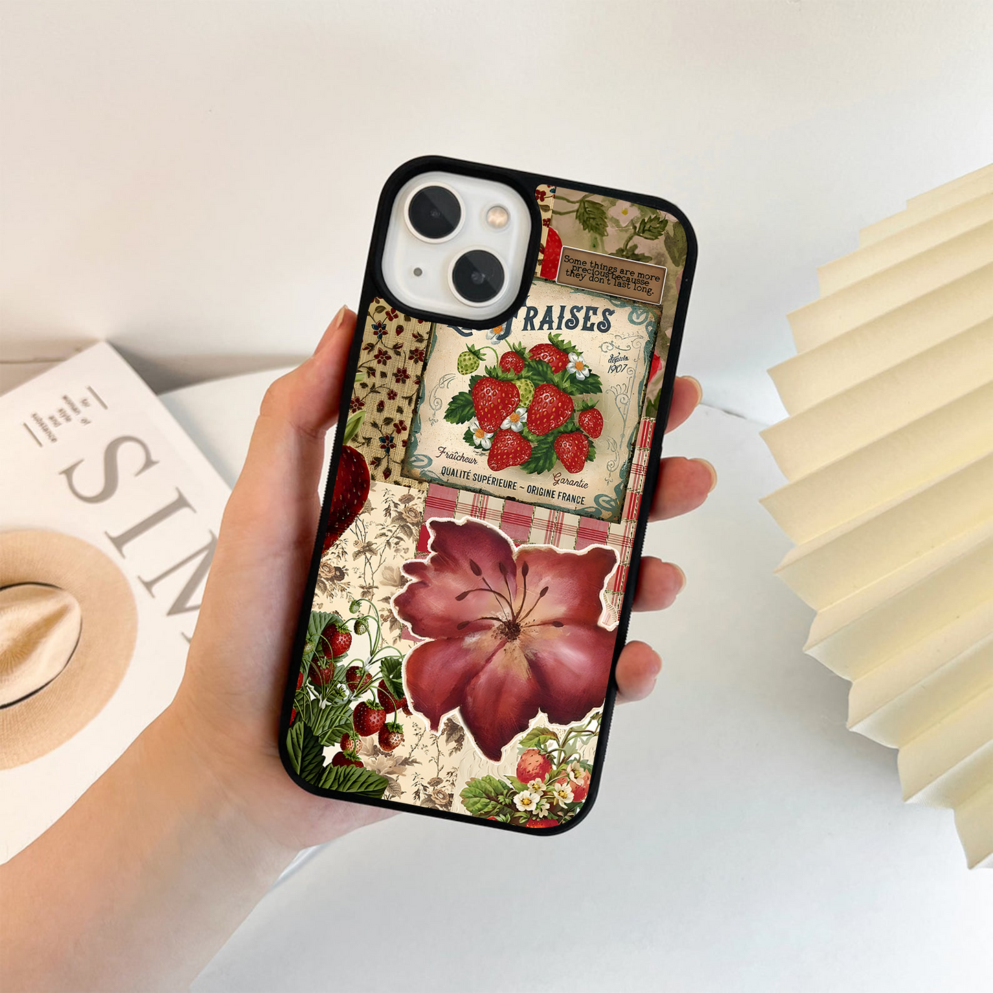 Berry Vintage Bloom Glass Case