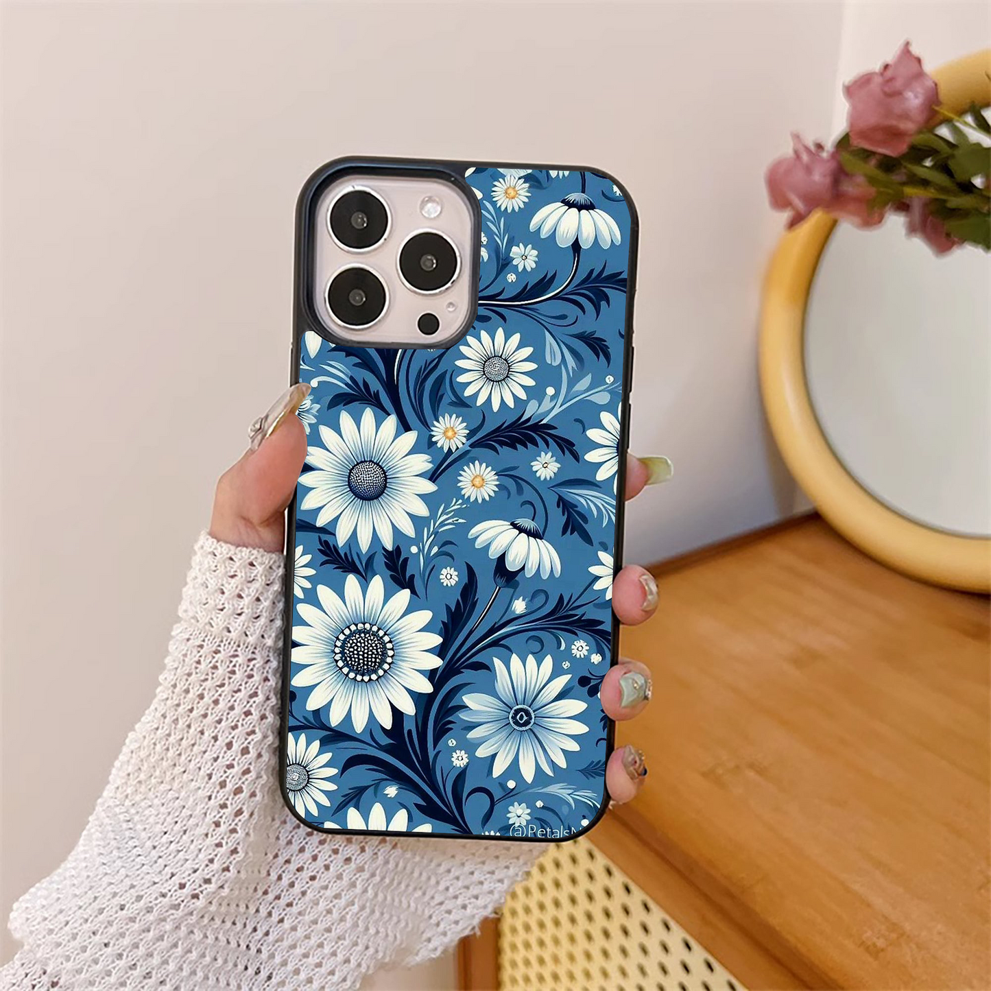 Blue flower pattern Glass Case