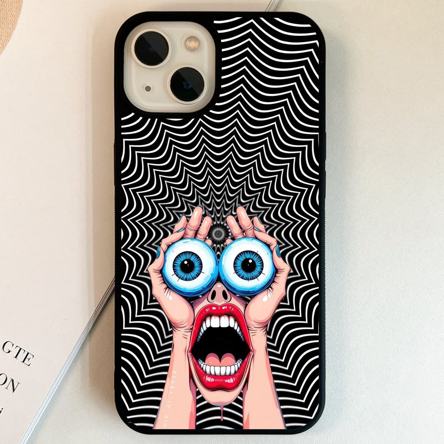 Hypnotic Eye Scream Glass Case