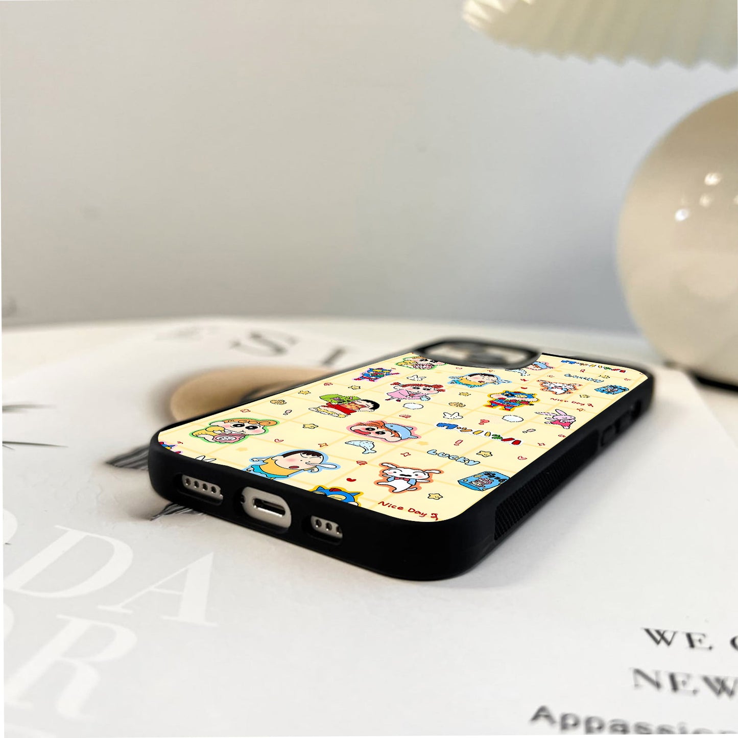 Lucky Shinchan Stickers Glass Case