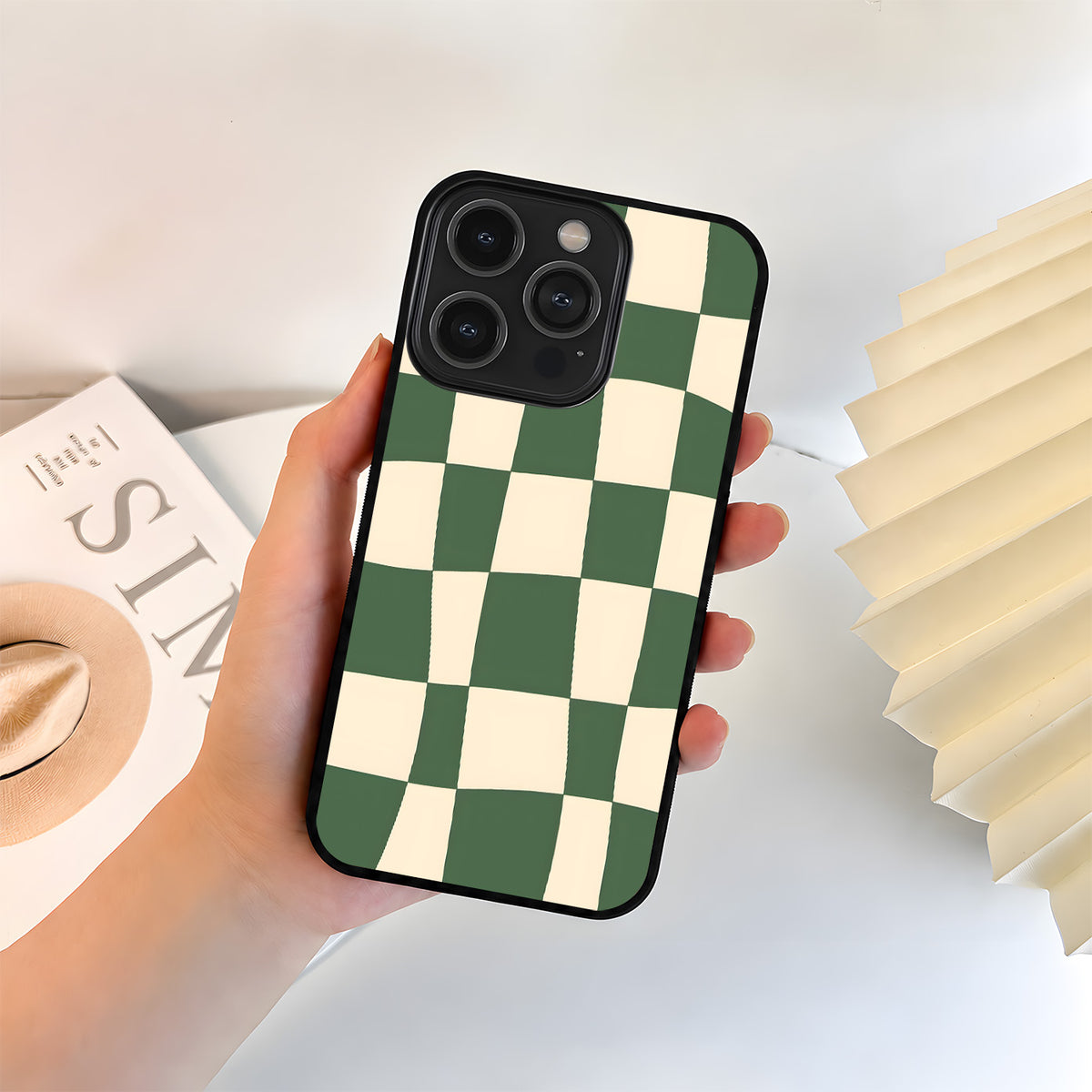 Green Checker Grid Glass Case