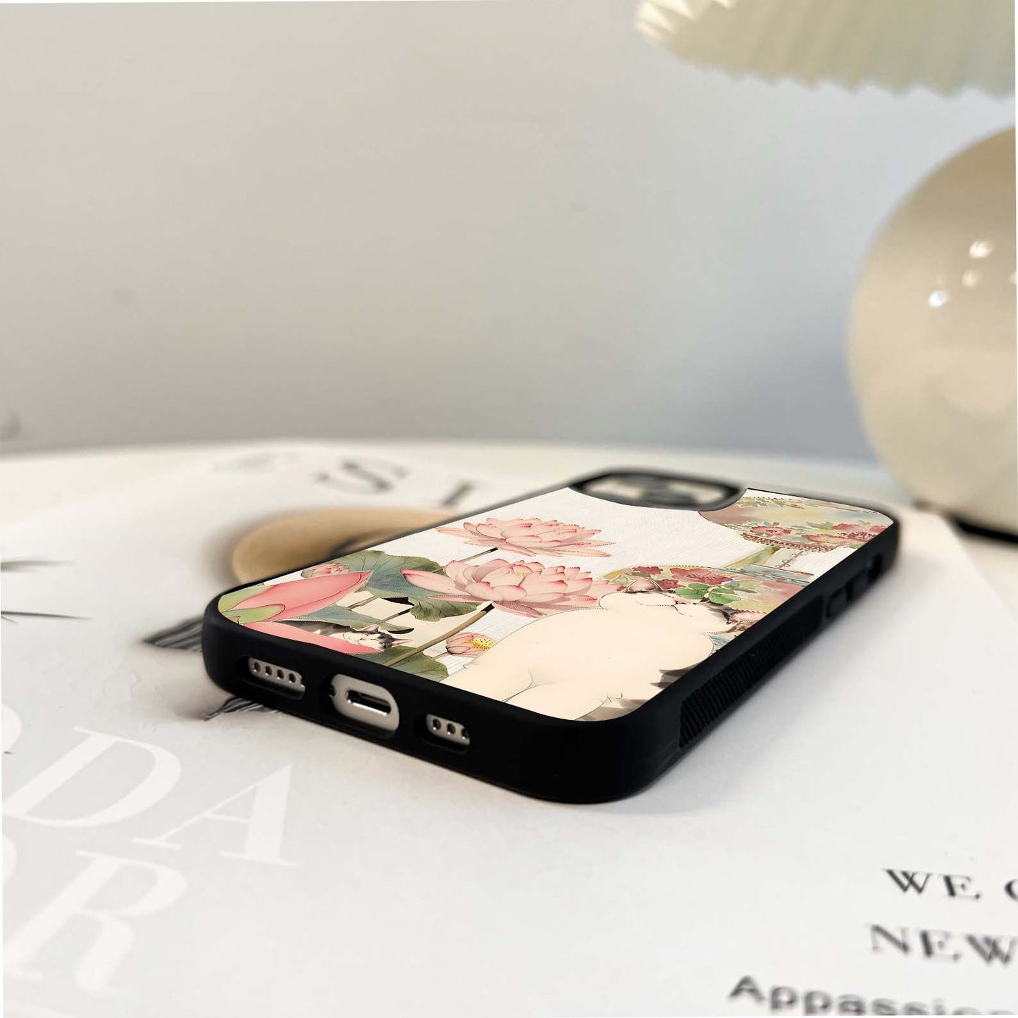 Blossom Serenity Cat Glass Case