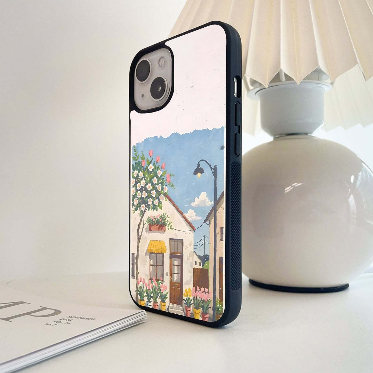 Sunny Cottage Charm Glass Case