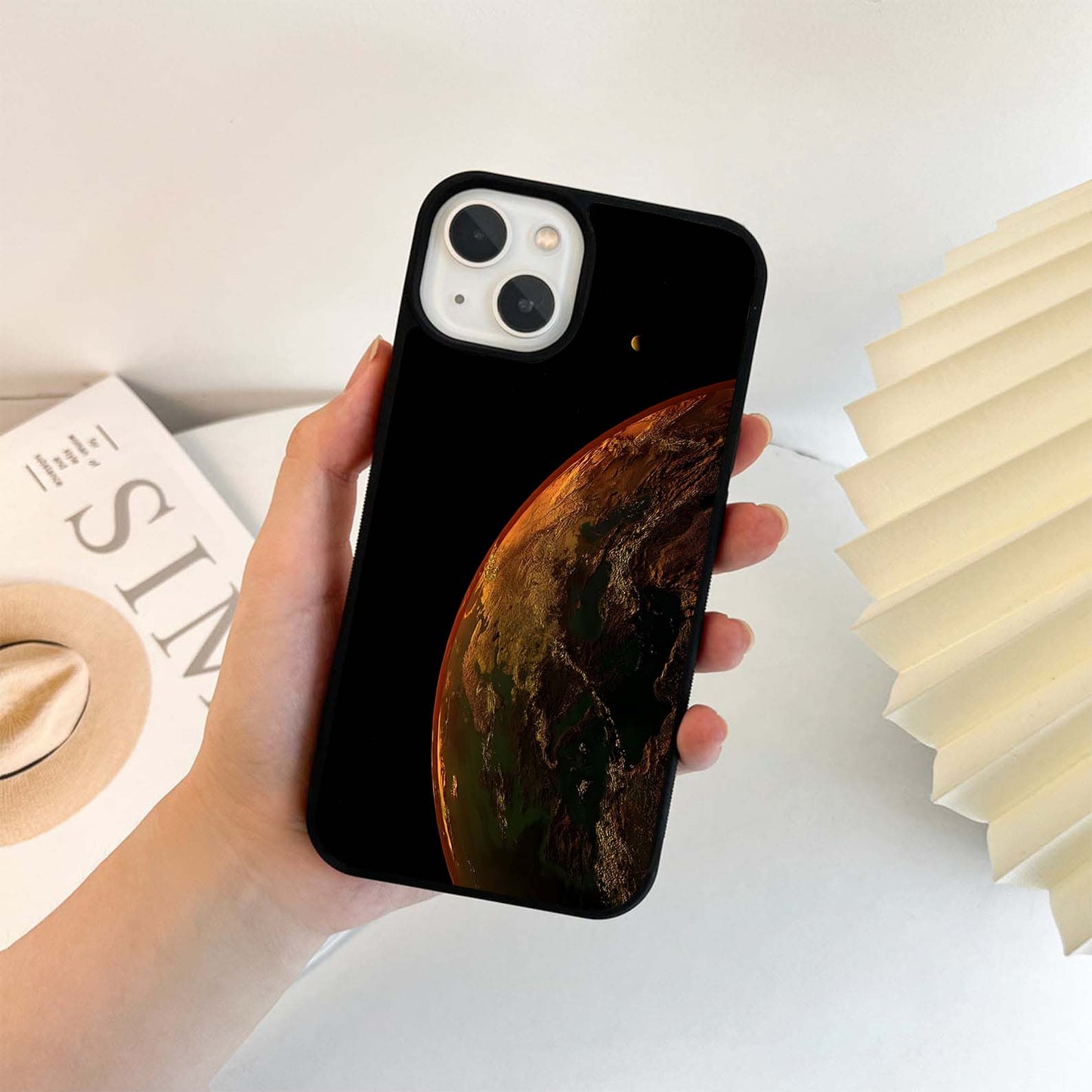 Crimson Planet Horizon Glass Case