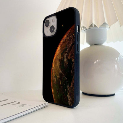 Crimson Planet Horizon Glass Case