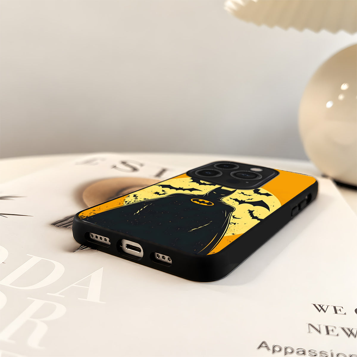 Batman Golden Moon Glass Case