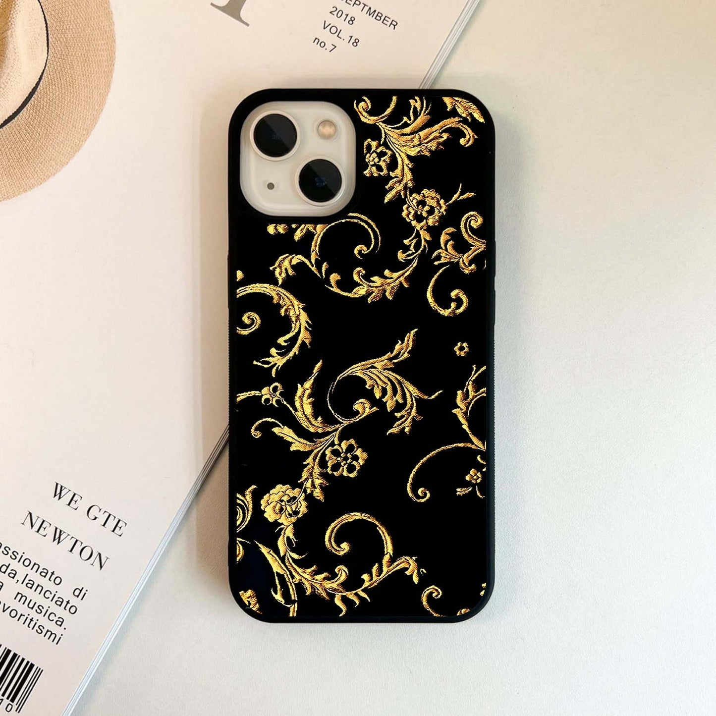 Regal Baroque Embroidery Glass Case
