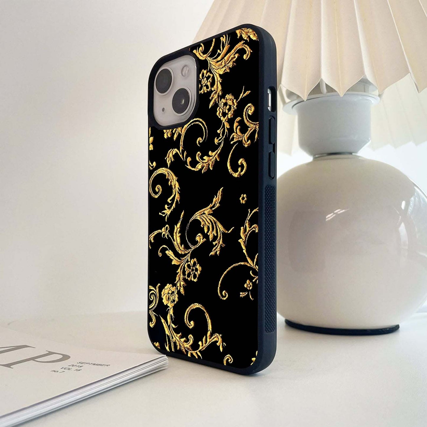 Regal Baroque Embroidery Glass Case