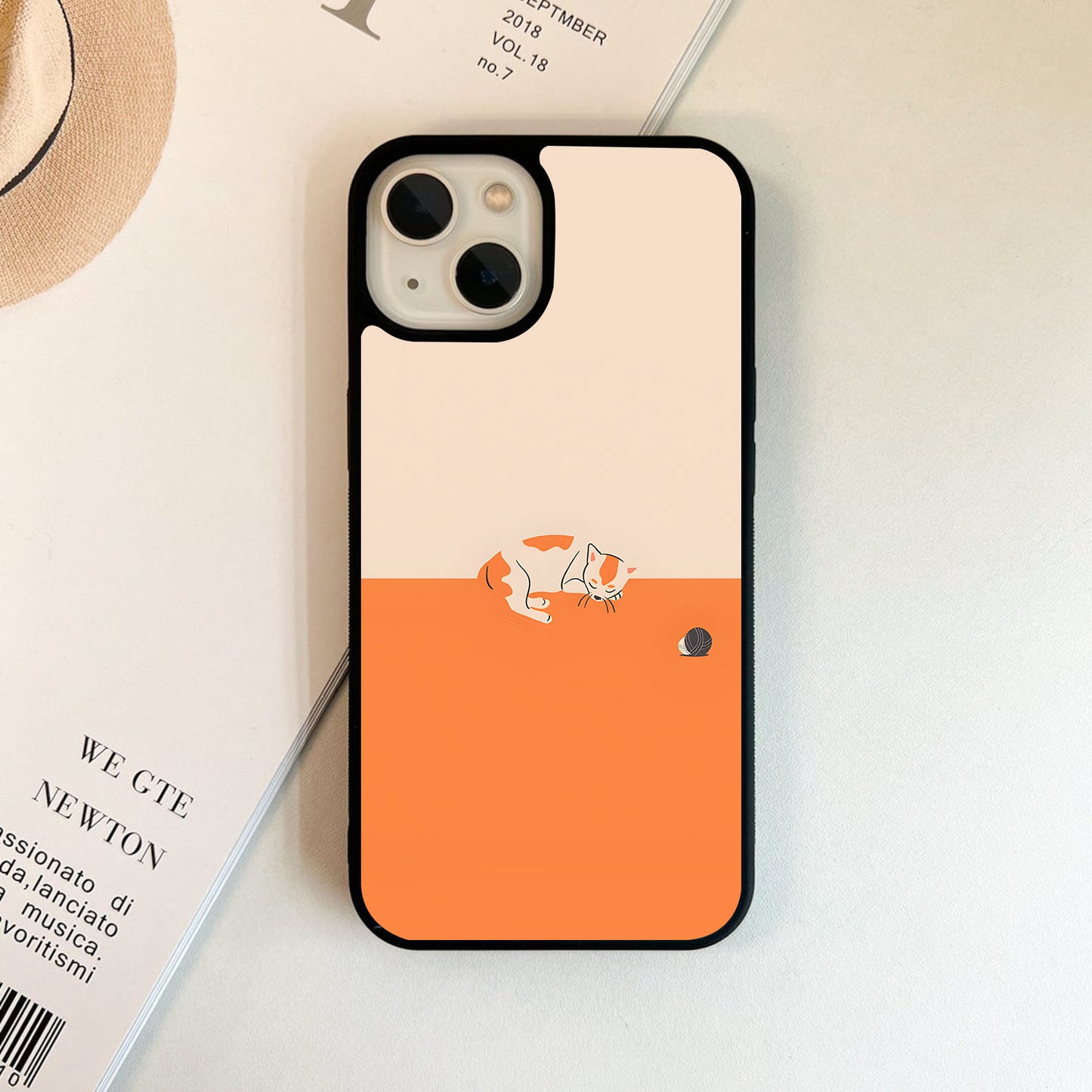 Minimal cat with yarn Glass Case