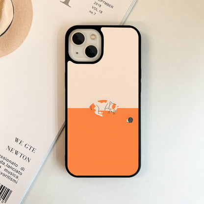 Minimal cat with yarn Glass Case