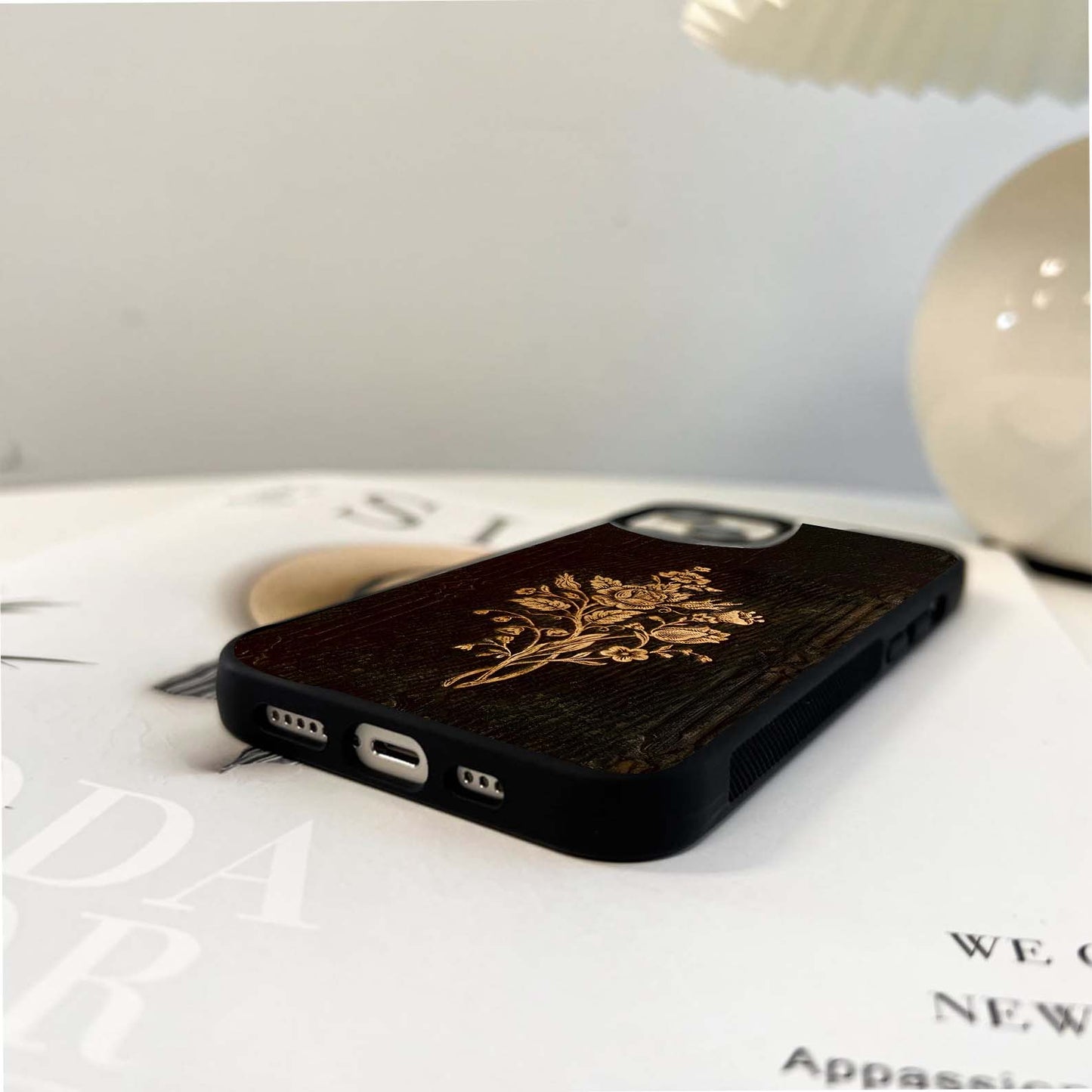 Vintage Floral Engrave Glass Case