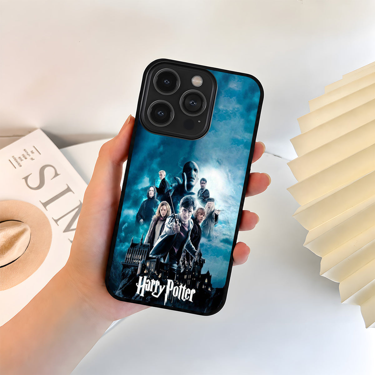 Harry Potter Hogwarts Wizard Legacy Glass Case