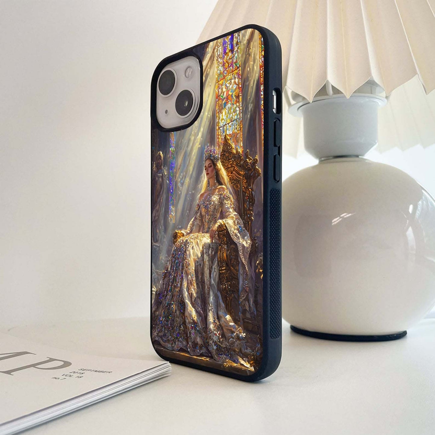 Regal Light Queen Glass Case