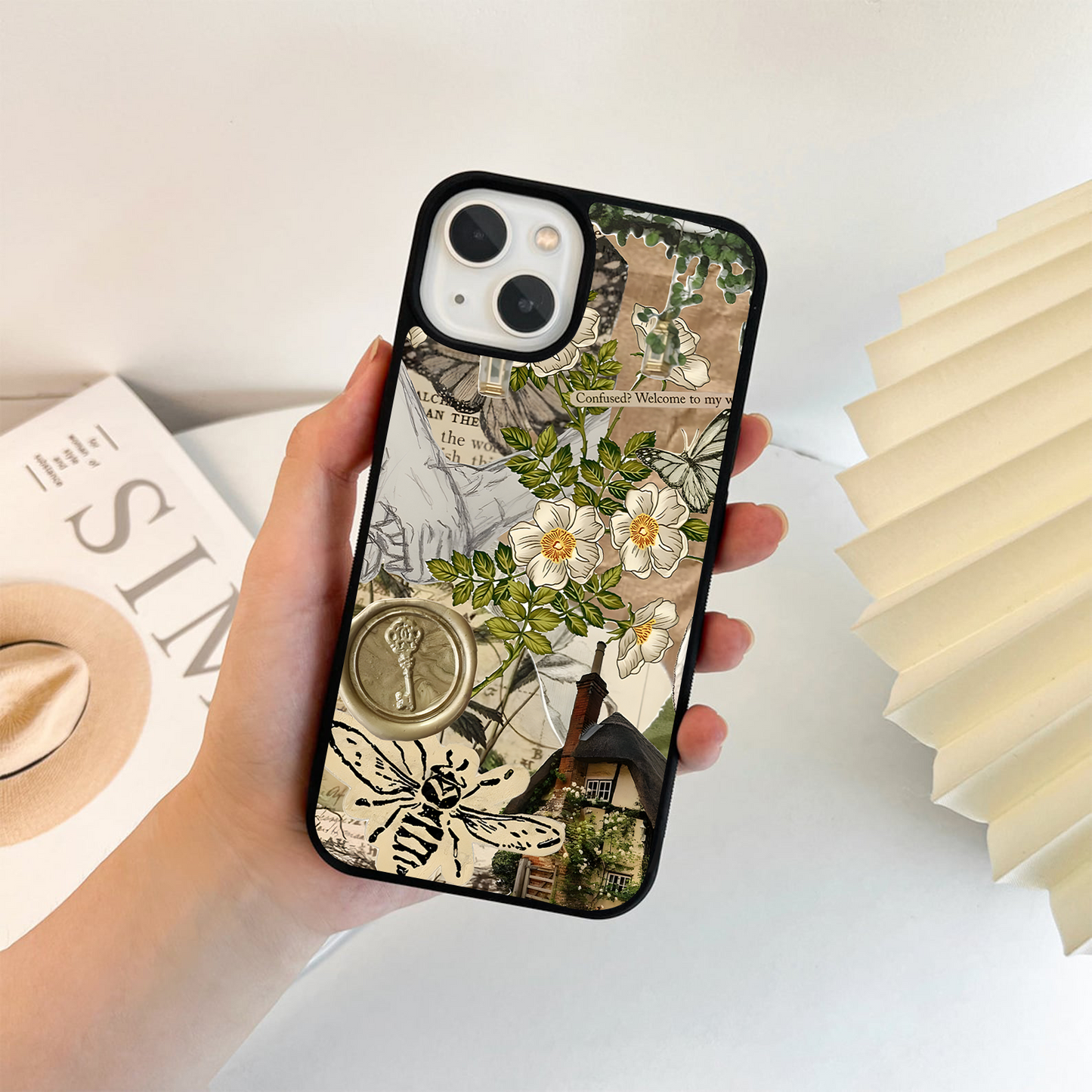 Secret Garden Whispers Glass Case