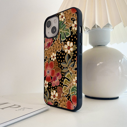 Wild Spirit Flora Glass Case