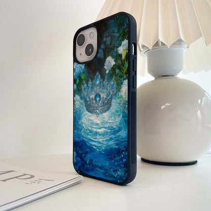 Royal Waters Crown Glass Case