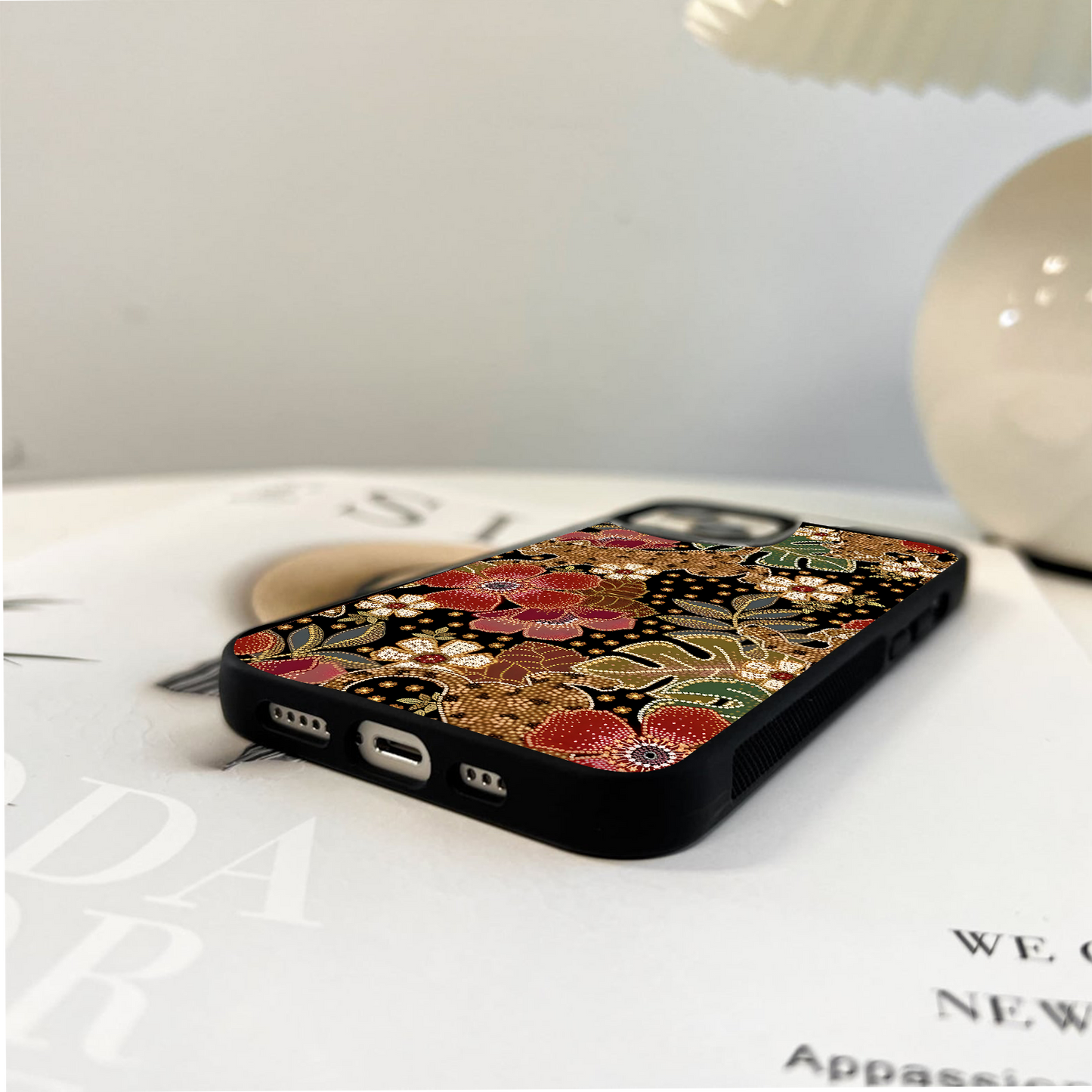 Wild Spirit Flora Glass Case