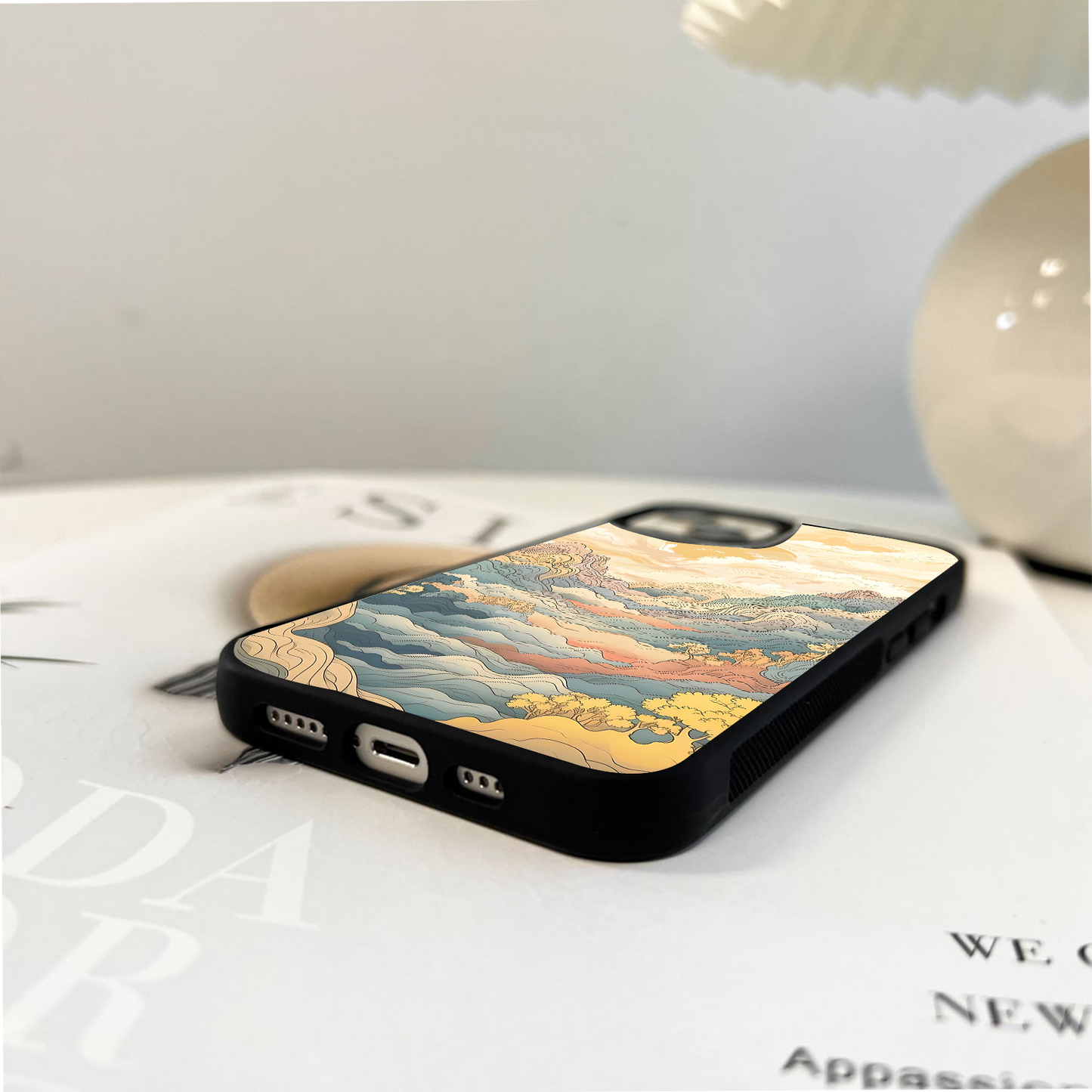 Mountainous Art Glass Case