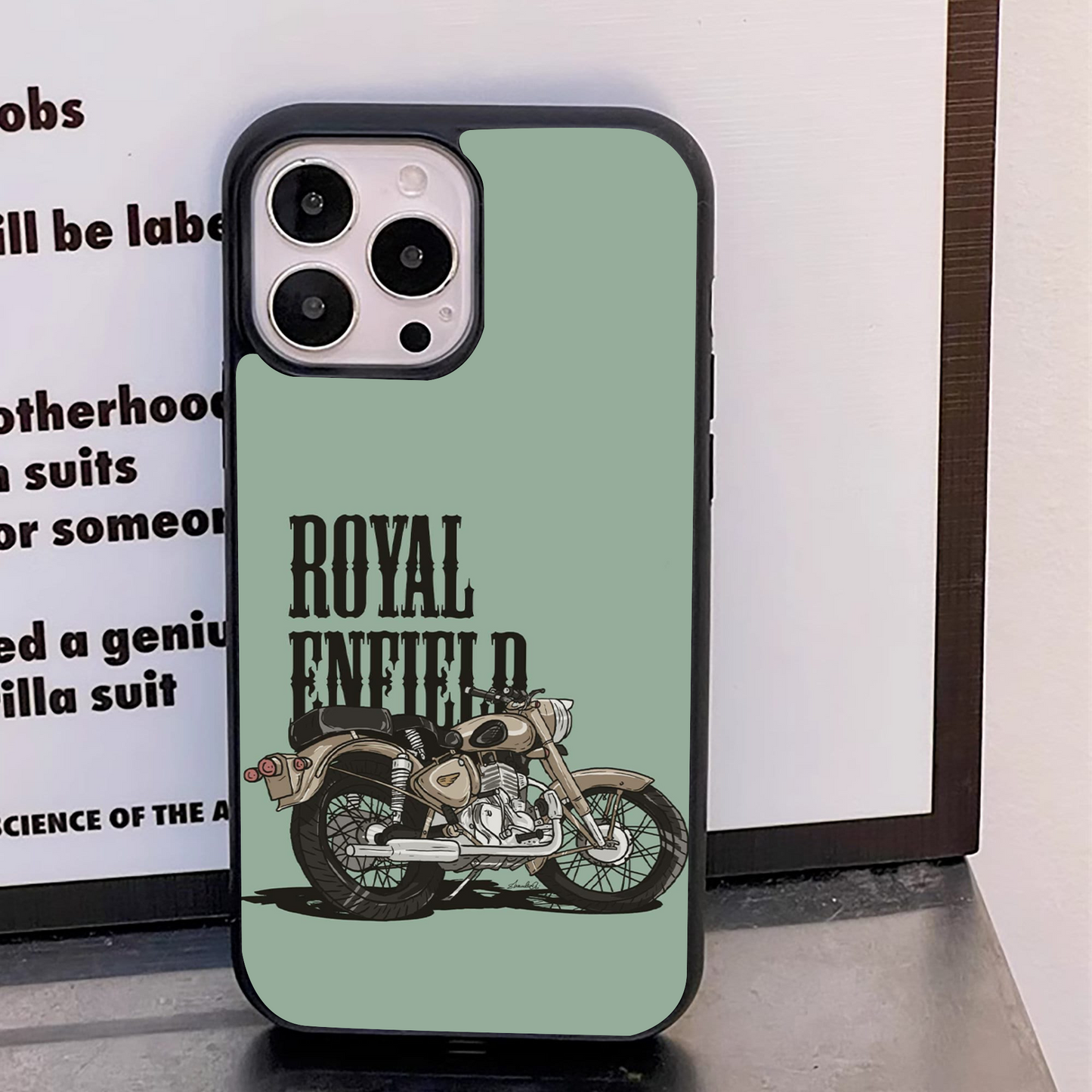 Royal Bullet Pattern Glass Case