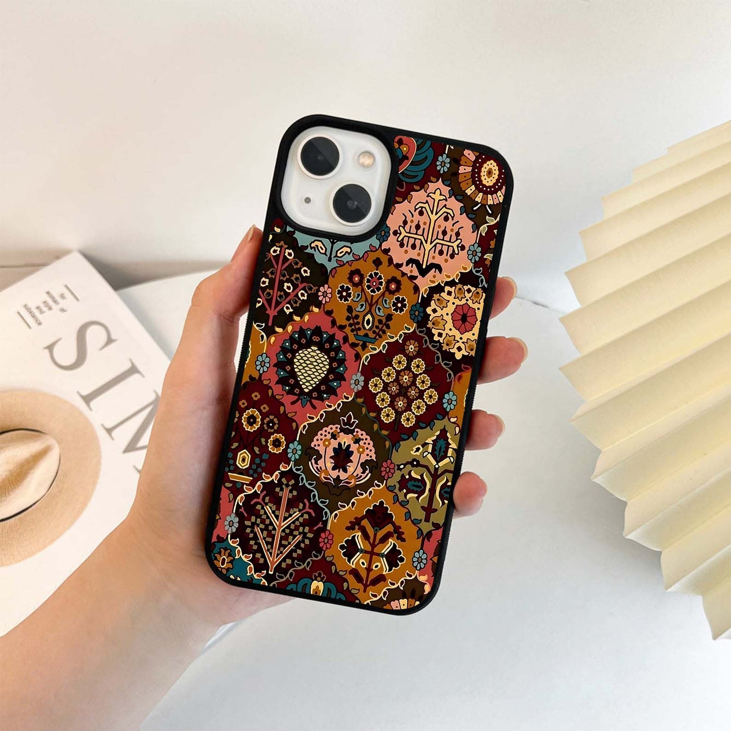 Symmetrical Pattern Glass Case