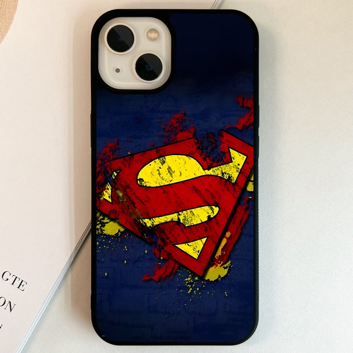 Superman Grunge Emblem Glass Case